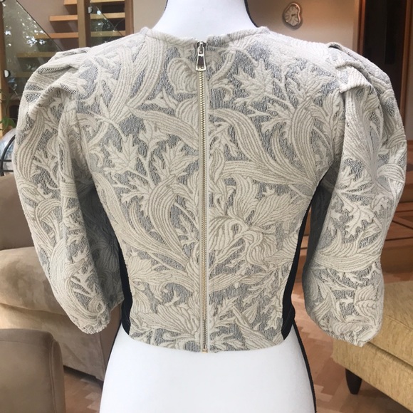 BEBE STUNNING ! Gold & Black Stretch Crop Top S 🌺 - Picture 6 of 13